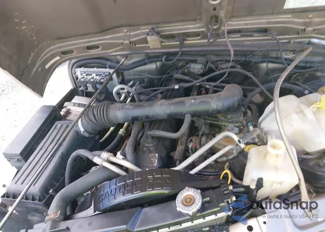 2004 Jeep Wrangler Sahara from USA, damaged, VIN 1J4FA59S94P770777